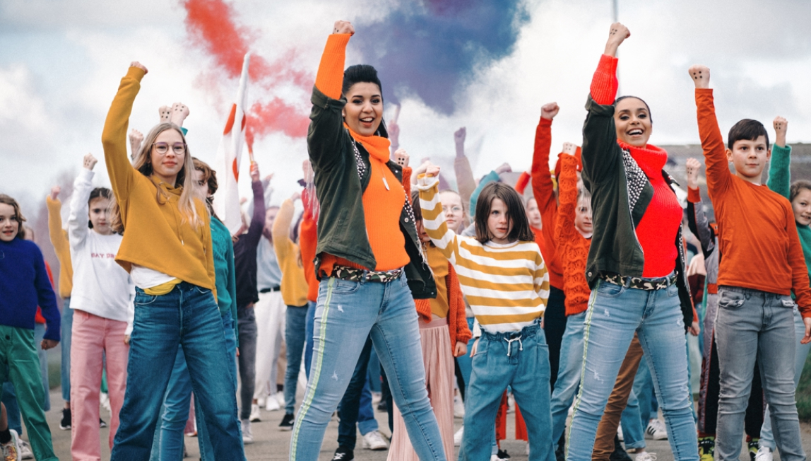 Montage de vidéos musicales en Belgique - Etude de cas - Stip it Music Video editing in belgium - Case study - Stip it